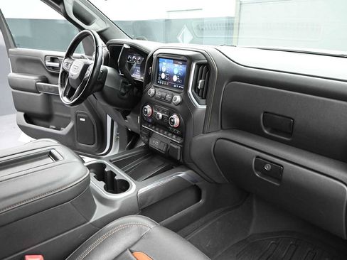 Used 2019 GMC Sierra 1500 AT4 w/ AT4 Premium Package AWD/4WD image 32