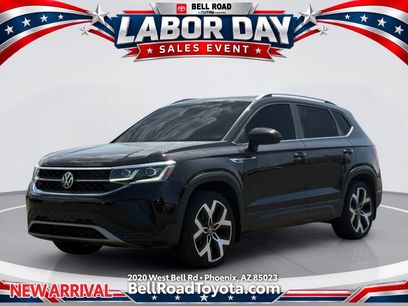 Used 2022 Volkswagen Taos SEL w/ Panoramic Sunroof Package
