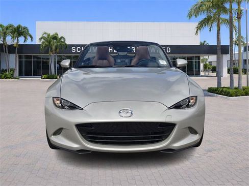 Used 2023 MAZDA MX-5 Miata Grand Touring image 2