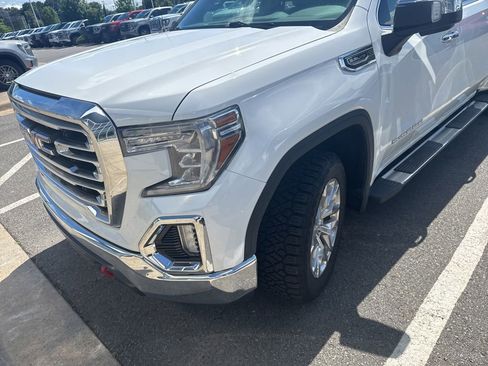 Used 2021 GMC Sierra 1500 SLT AWD/4WD image 11
