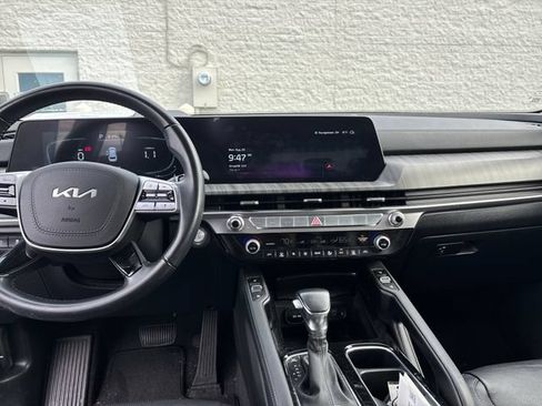 Used 2024 Kia Telluride EX FWD image 13
