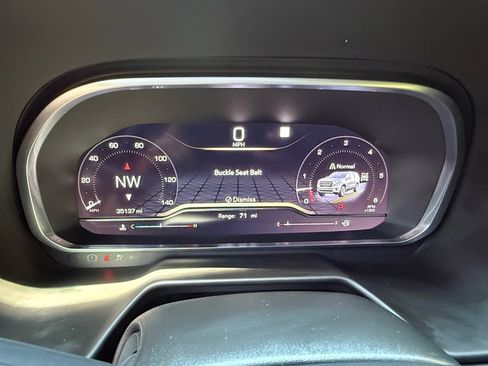 Used 2023 GMC Yukon AT4 w/ AT4 Premium Package AWD/4WD image 30