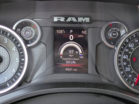 Certified 2024 RAM 1500 Big Horn RWD image 24