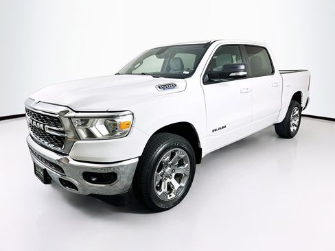 Used 2022 RAM 1500 Big Horn AWD/4WD image 3
