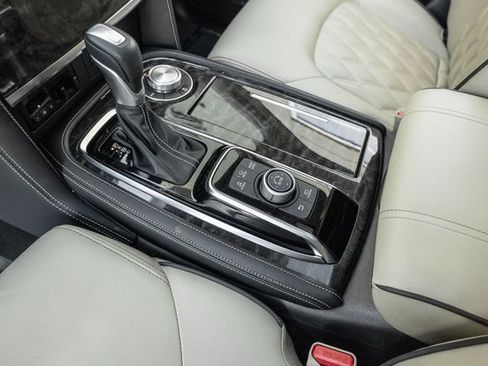 Used 2024 Nissan Armada Platinum w/ Cargo Package image 11