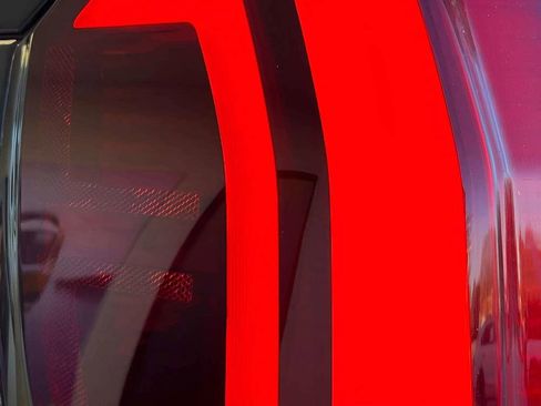 Used 2025 Ford Expedition Max Platinum w/ Stealth Appearance Package image 37