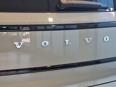 New 2026 Volvo EX30 Ultra w/ Protection Package AWD/4WD image 15
