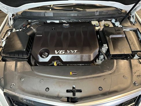 Used 2016 Cadillac XTS Premium image 21