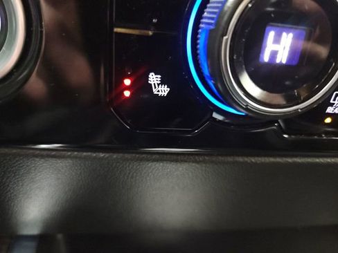 Used 2022 Chevrolet Silverado 1500 RST image 42