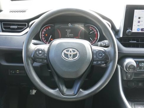 Used 2023 Toyota RAV4 XLE FWD image 15