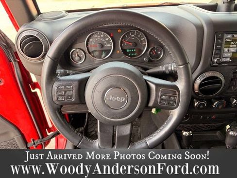 Used 2018 Jeep Wrangler Unlimited Sport AWD/4WD image 12