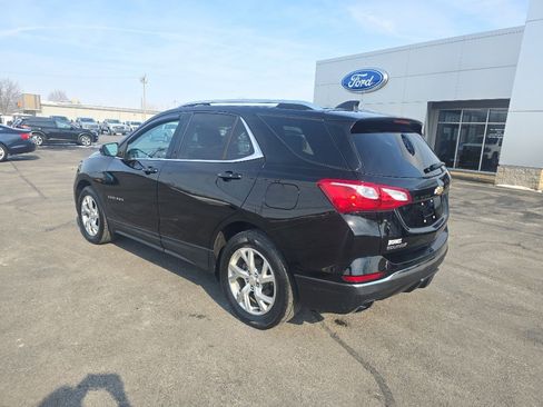 Used 2019 Chevrolet Equinox LT image 3