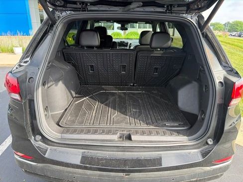 Used 2023 Chevrolet Equinox RS AWD/4WD image 10