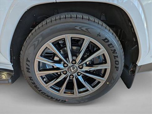 New 2026 Lexus LX 700h F Sport image 9