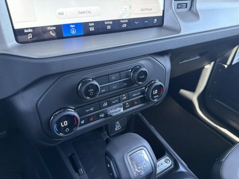 New 2026 Ford Bronco Outer Banks AWD/4WD image 9