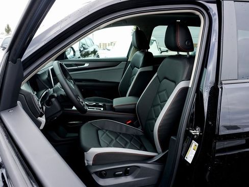 New 2026 Volkswagen Atlas Peak Edition image 10