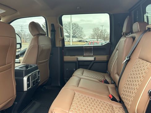 Certified 2022 Ford F250 Lariat w/ Lariat Ultimate Package image 15