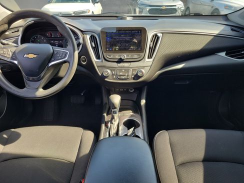 Used 2024 Chevrolet Malibu LS FWD image 9