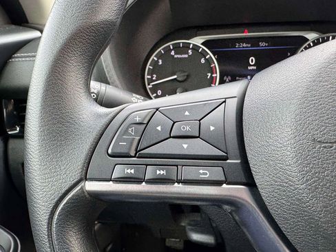 Certified 2025 Nissan Sentra SV image 20