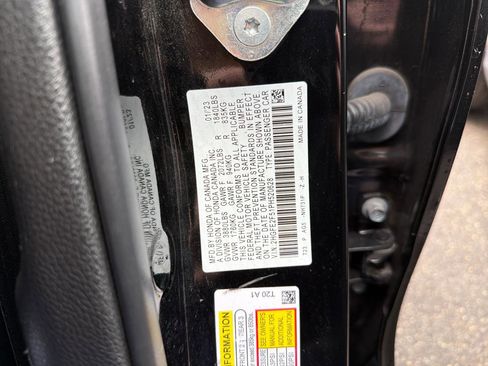 Used 2023 Honda Civic Sport image 28