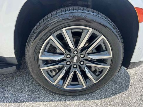 Used 2021 Cadillac Escalade ESV Sport RWD image 34