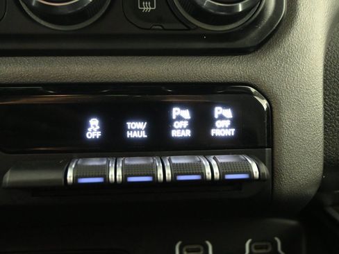 Used 2022 RAM 1500 Big Horn image 30