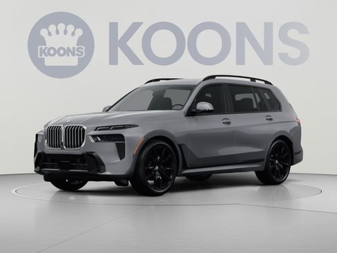 Used 2024 BMW X7 xDrive40i w/ Climate Comfort Package AWD/4WD image 1