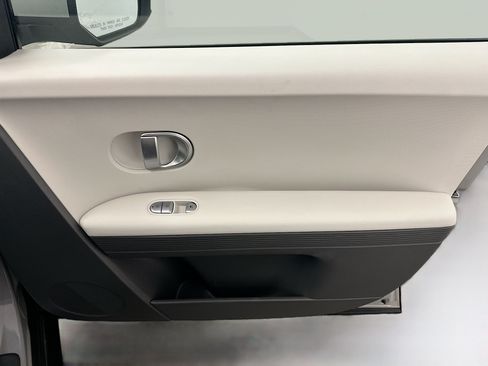 Used 2024 Hyundai Ioniq 5 SEL AWD/4WD image 34
