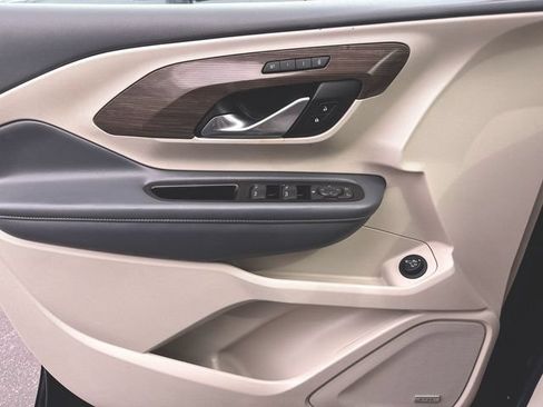 Used 2022 GMC Terrain Denali w/ LPO, Floor Liner Package AWD/4WD image 22