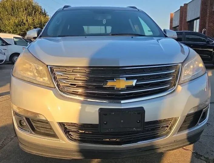 Used 2014 Chevrolet Traverse LT FWD image 8
