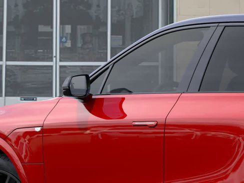 New 2026 Cadillac Lyriq V image 12