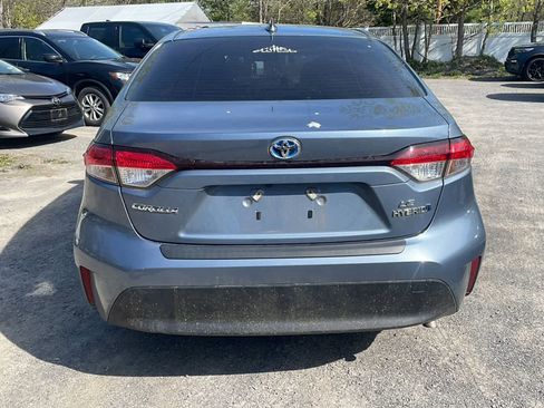 Certified 2024 Toyota Corolla LE AWD/4WD image 9