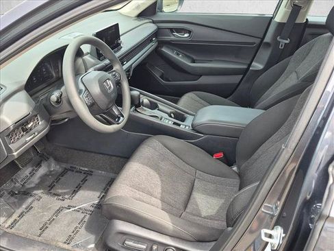 Used 2023 Honda Accord EX image 16