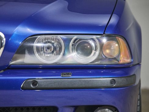 Used 2001 BMW M5 RWD image 9