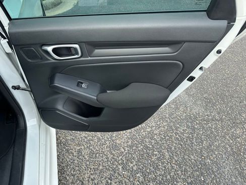Used 2024 Honda Civic EX image 18