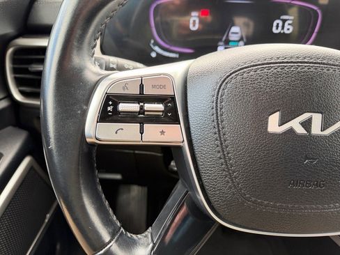 Used 2023 Kia Telluride S image 21