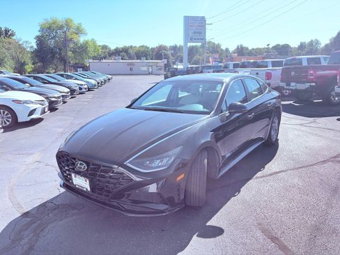Used 2023 Hyundai Sonata SEL image 3