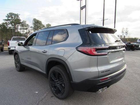 New 2026 GMC Acadia Elevation image 8