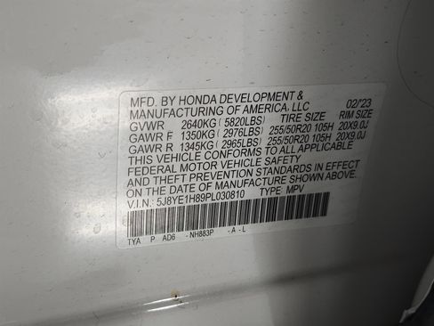 Used 2023 Acura MDX SH-AWD w/ Advance Package image 38