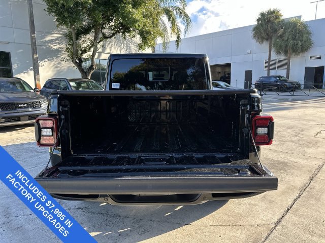 Used 2023 Jeep Gladiator Overland AWD/4WD image 28