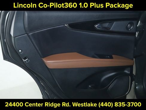 Used 2022 Lincoln Nautilus Reserve w/ Equipment Group 201A AWD/4WD image 13