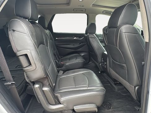 Used 2020 Buick Enclave Avenir w/ Avenir Technology Package FWD image 24