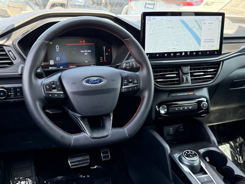 Used 2024 Ford Escape ST-Line Select w/ Tech Pack #1 AWD/4WD image 39