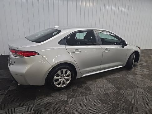 Used 2023 Toyota Corolla LE FWD image 3