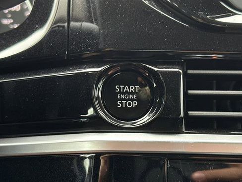 New 2025 Nissan Pathfinder SV w/ Cargo Package image 25