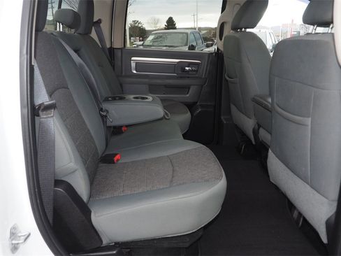 Used 2015 RAM 2500 Big Horn image 17