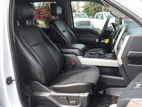 Used 2018 Ford F250 Lariat w/ Lariat Value Package AWD/4WD image 52