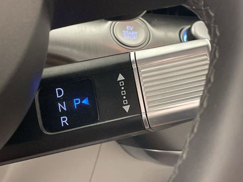 Used 2024 Hyundai Kona SEL image 14