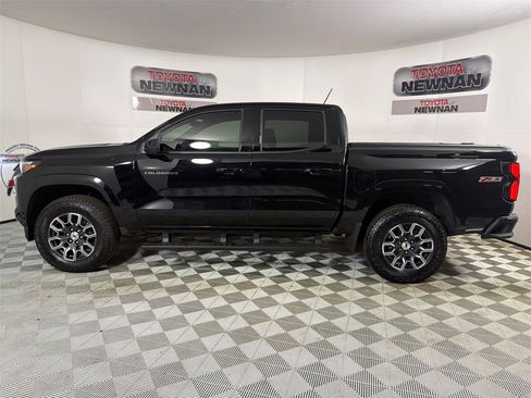 Used 2026 Chevrolet Colorado Z71 w/ Technology Package image 8