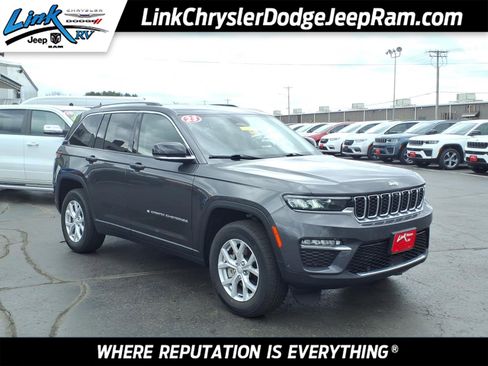 Used 2023 Jeep Grand Cherokee Limited w/ Luxury Tech Group II AWD/4WD image 1